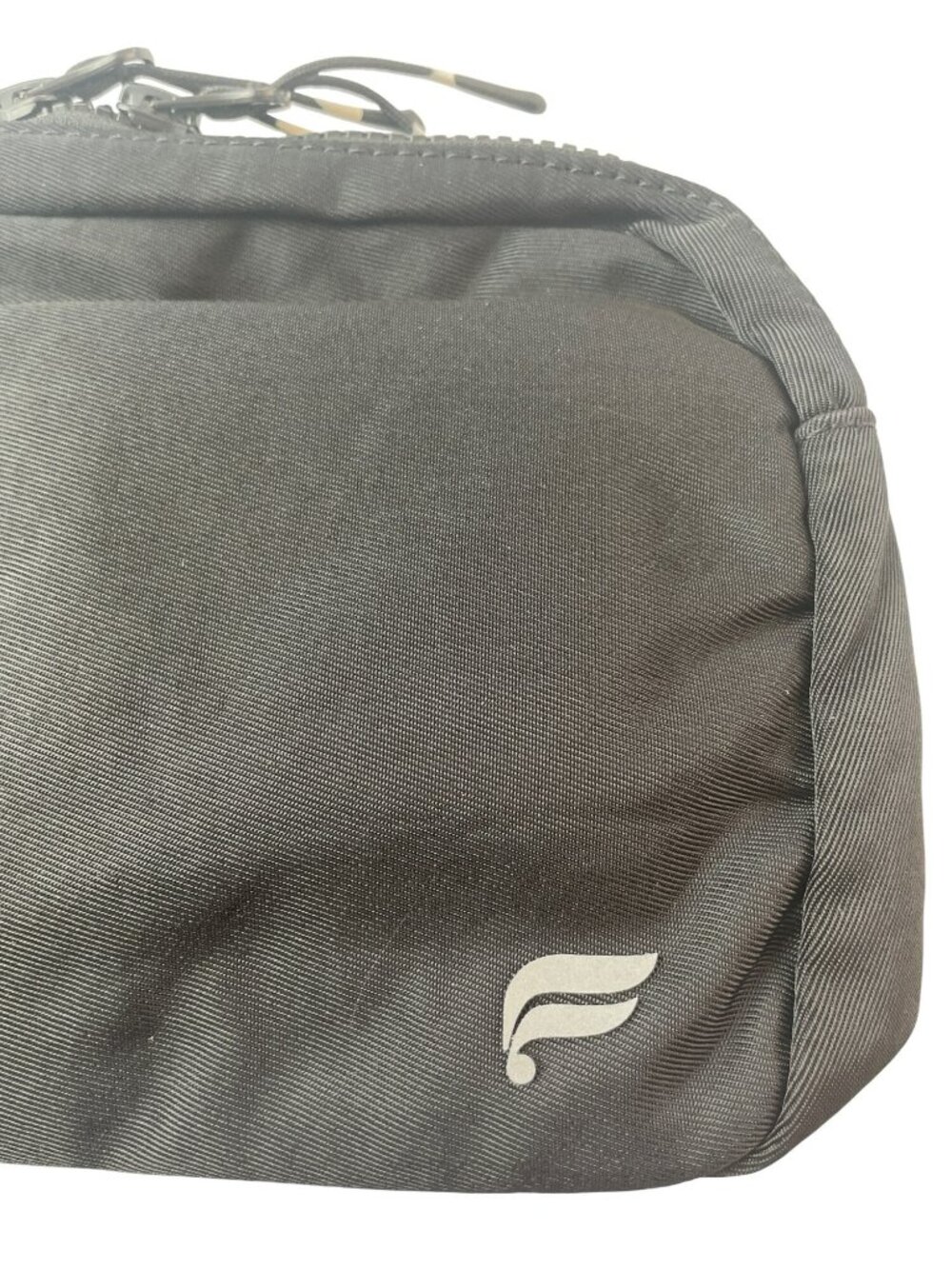 Fabletics The Big Belt Bag Fanny Pack Black Adjustable Strap OS MSRP$50 NWT - Picture 2 of 7